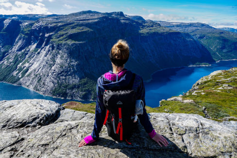 Zu sehen ist der Hardangerfjord in Norwegen