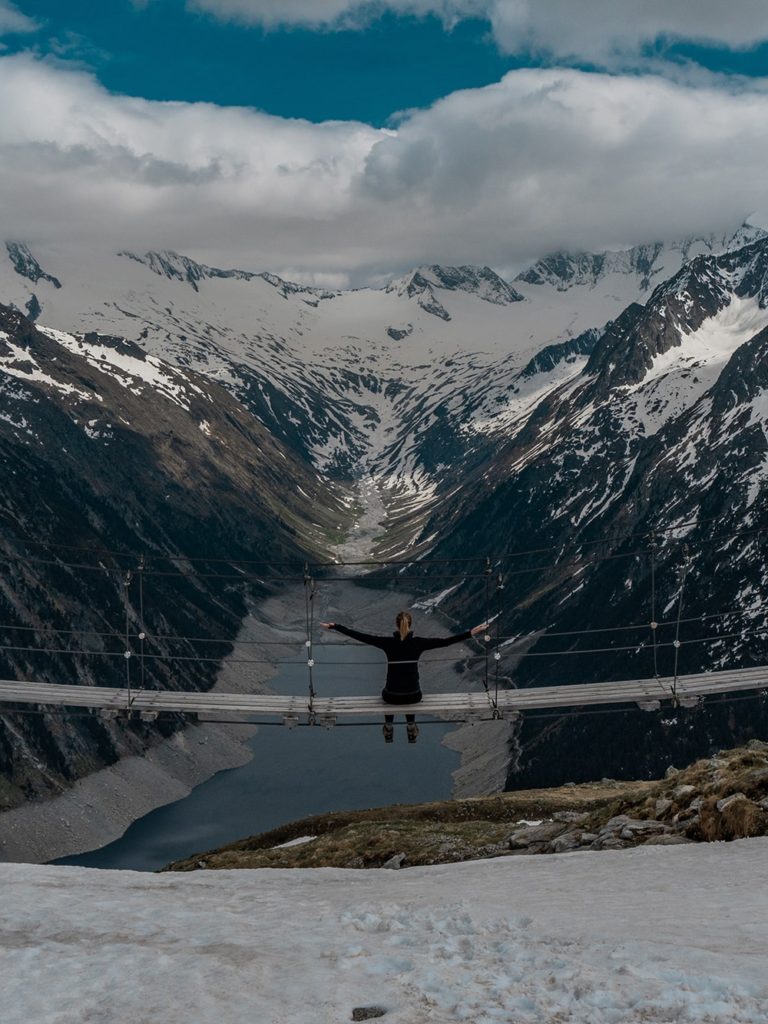 Blogbeitrag Vorschaubild-min Blick auf die Kebema Hängebrücke