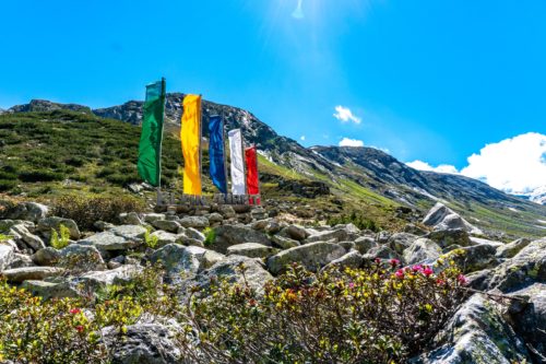 Zu sehen ist der Schriftzug "Klein Tibet"