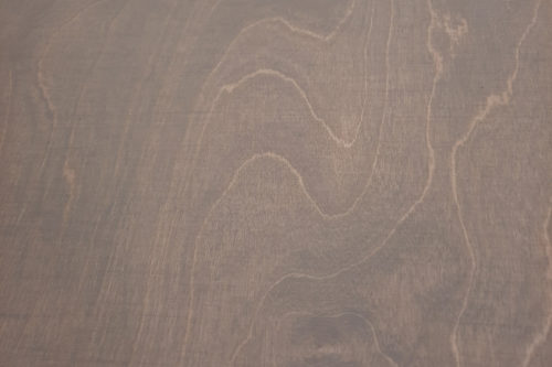 zu sehen ist ein gebeiztes Birken Multiplex für die Camper Küche